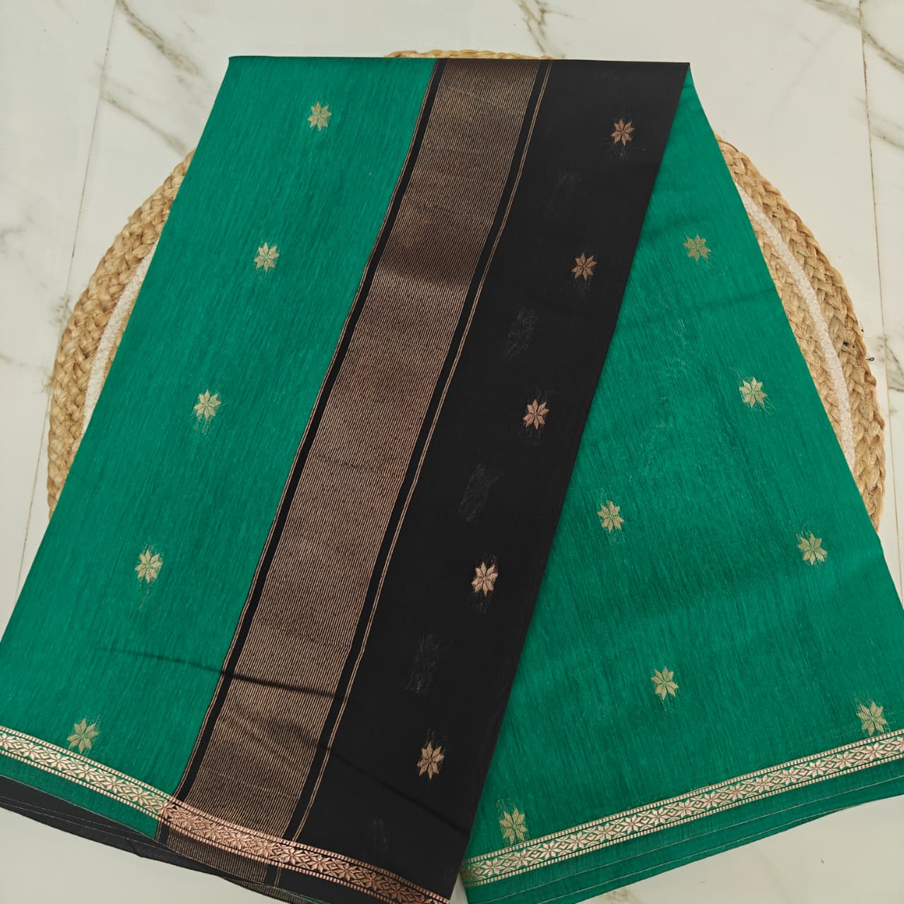 Premium Maheshwari Premium Maheshwari Cotton Saree (Code: MC03)