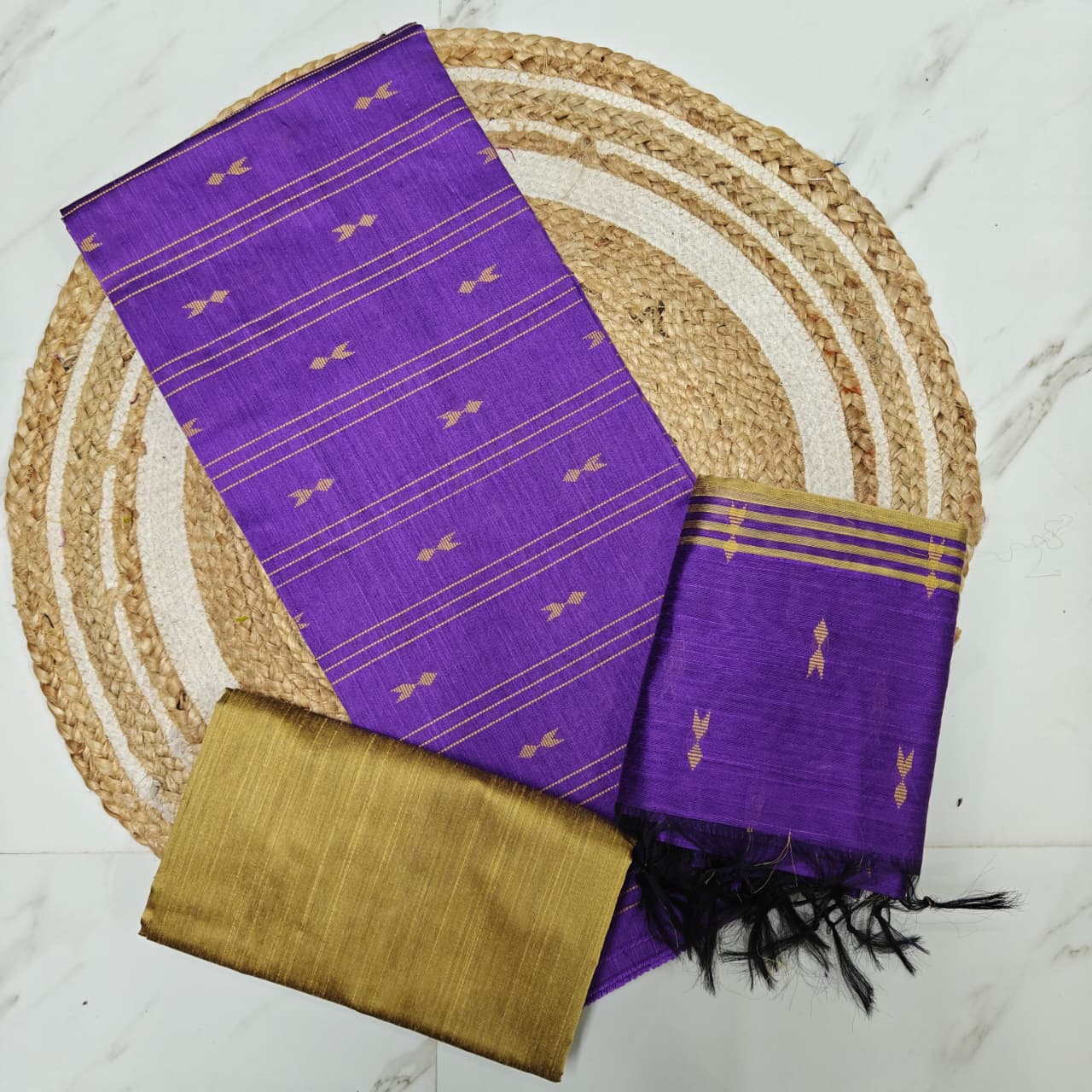 Premium Raw Silk with elegant butta detailing-RSL04