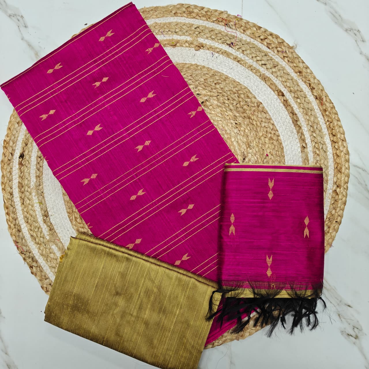 Premium Raw Silk with elegant butta detailing-RSL10