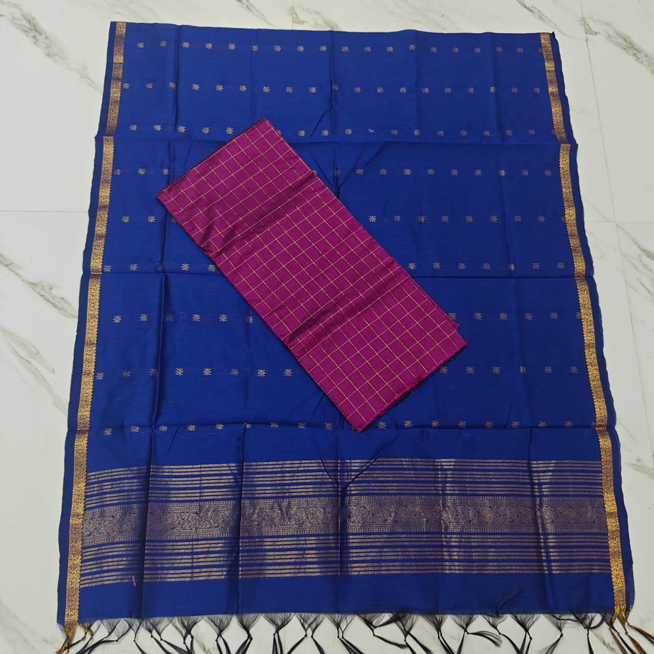 Raw Silk & Jacquard Dupatta Ensemble - GQD05