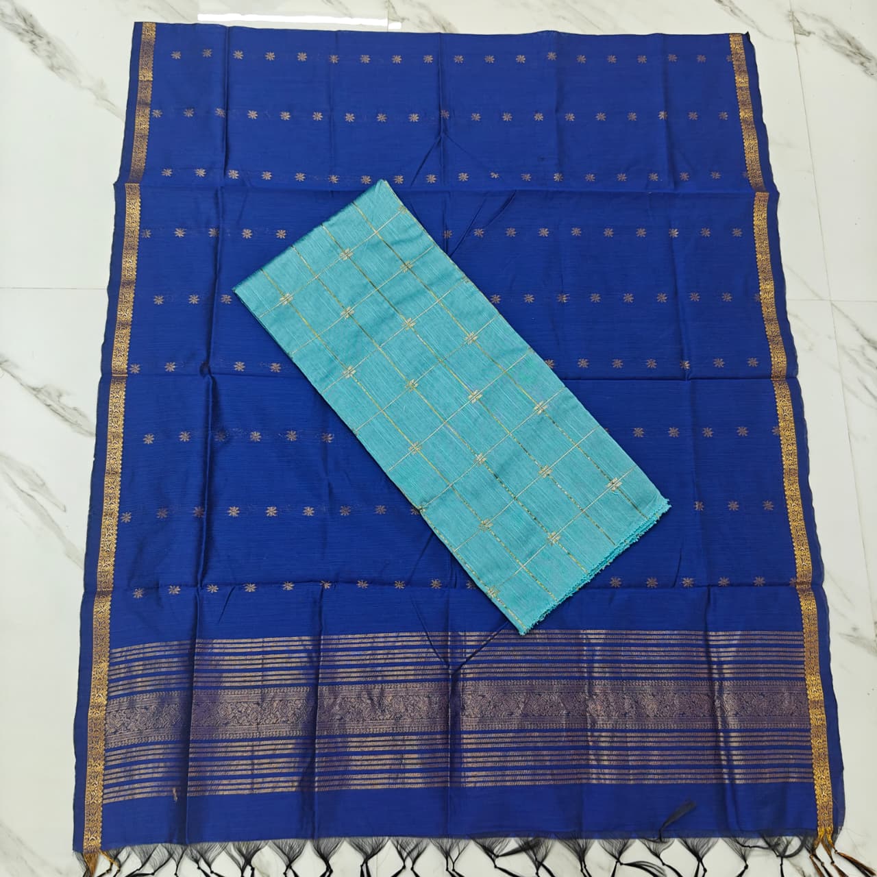 Raw Silk & Jacquard Dupatta Ensemble - GQD07