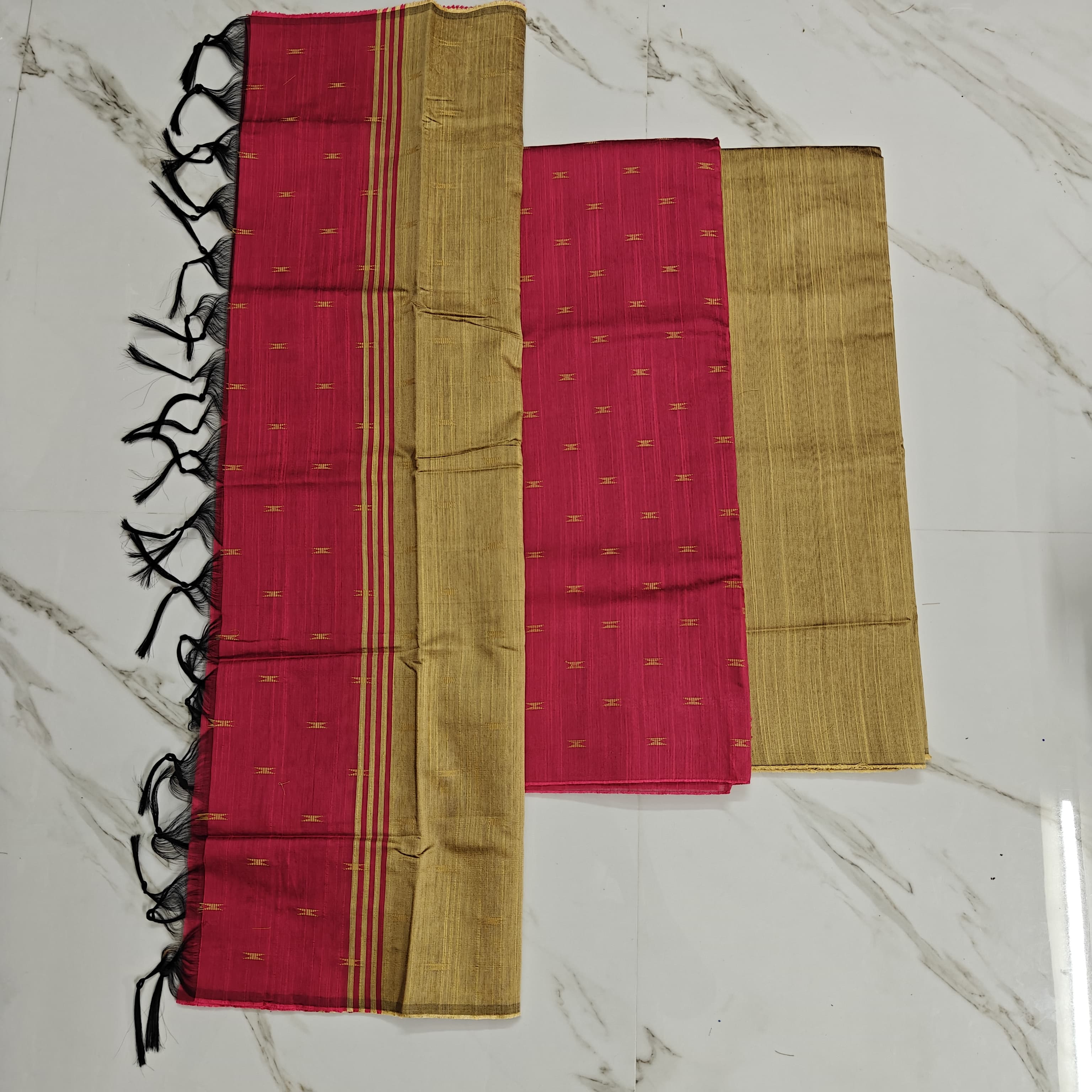 Raw silk chudi material - peach sets ( arrow )